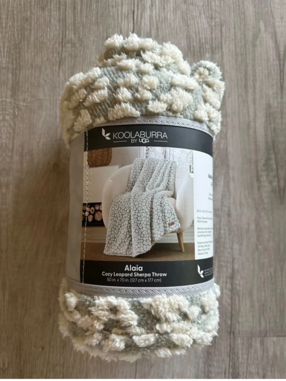 NWT - Koolaburra by UGG Alaia Sherpa Throw Heather Oatmeal